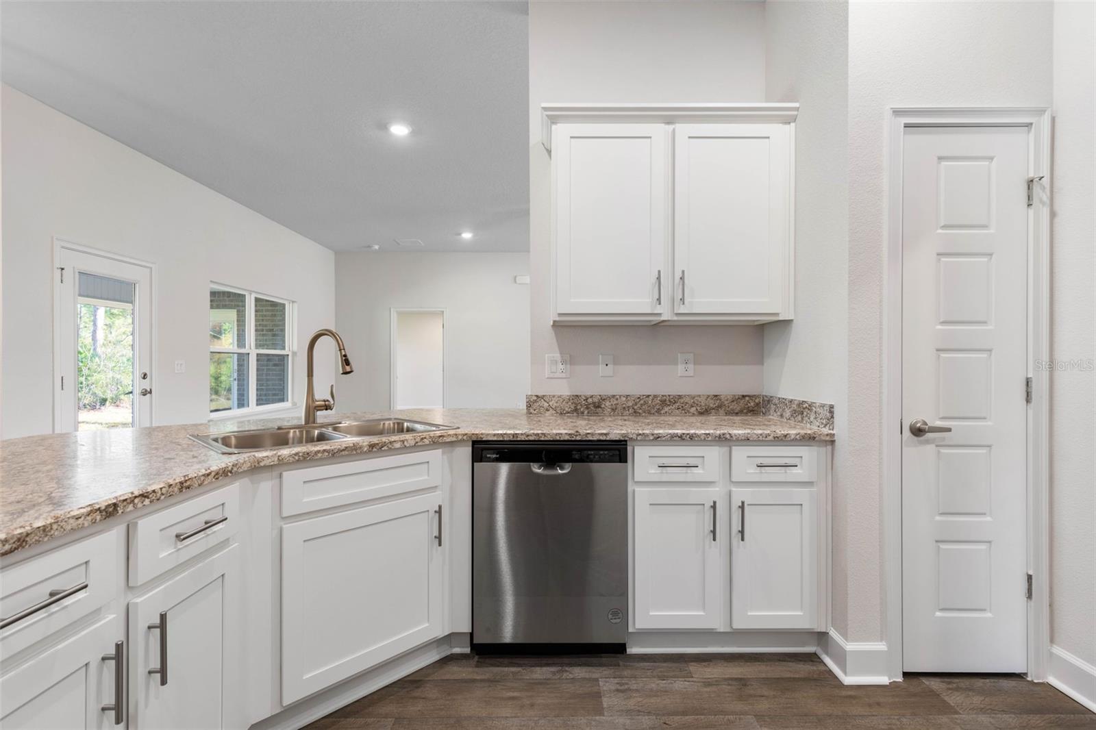 36 Rymshaw Drive, FL