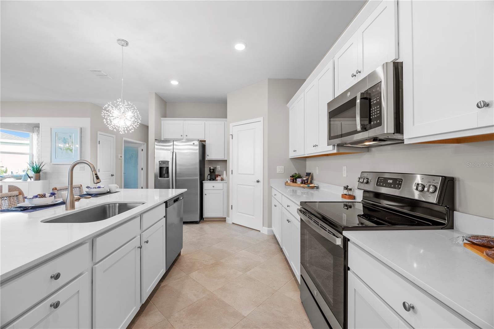 3609 Ambersweet Crossing, FL