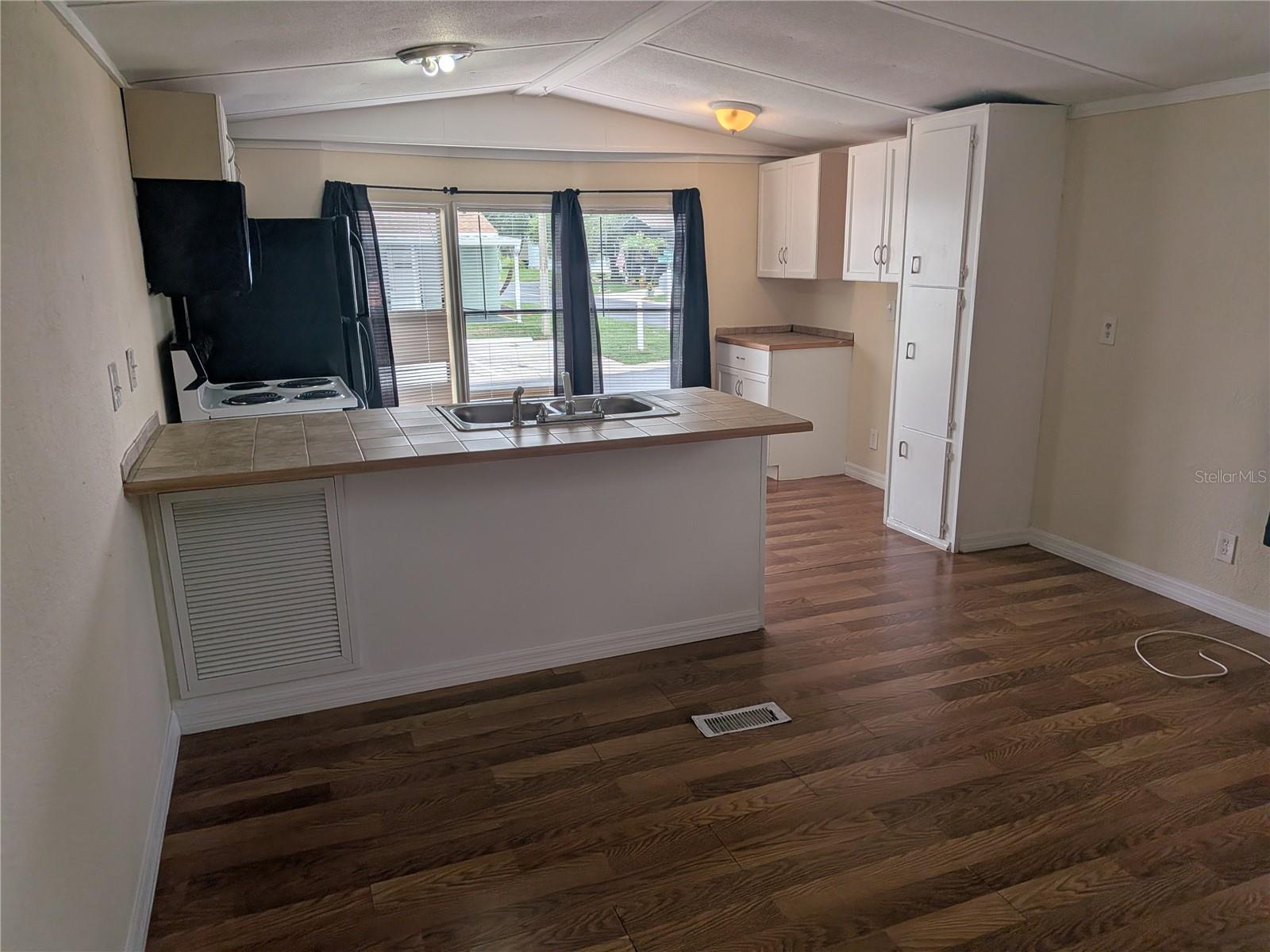 3030 Beaver Creek Drive, FL