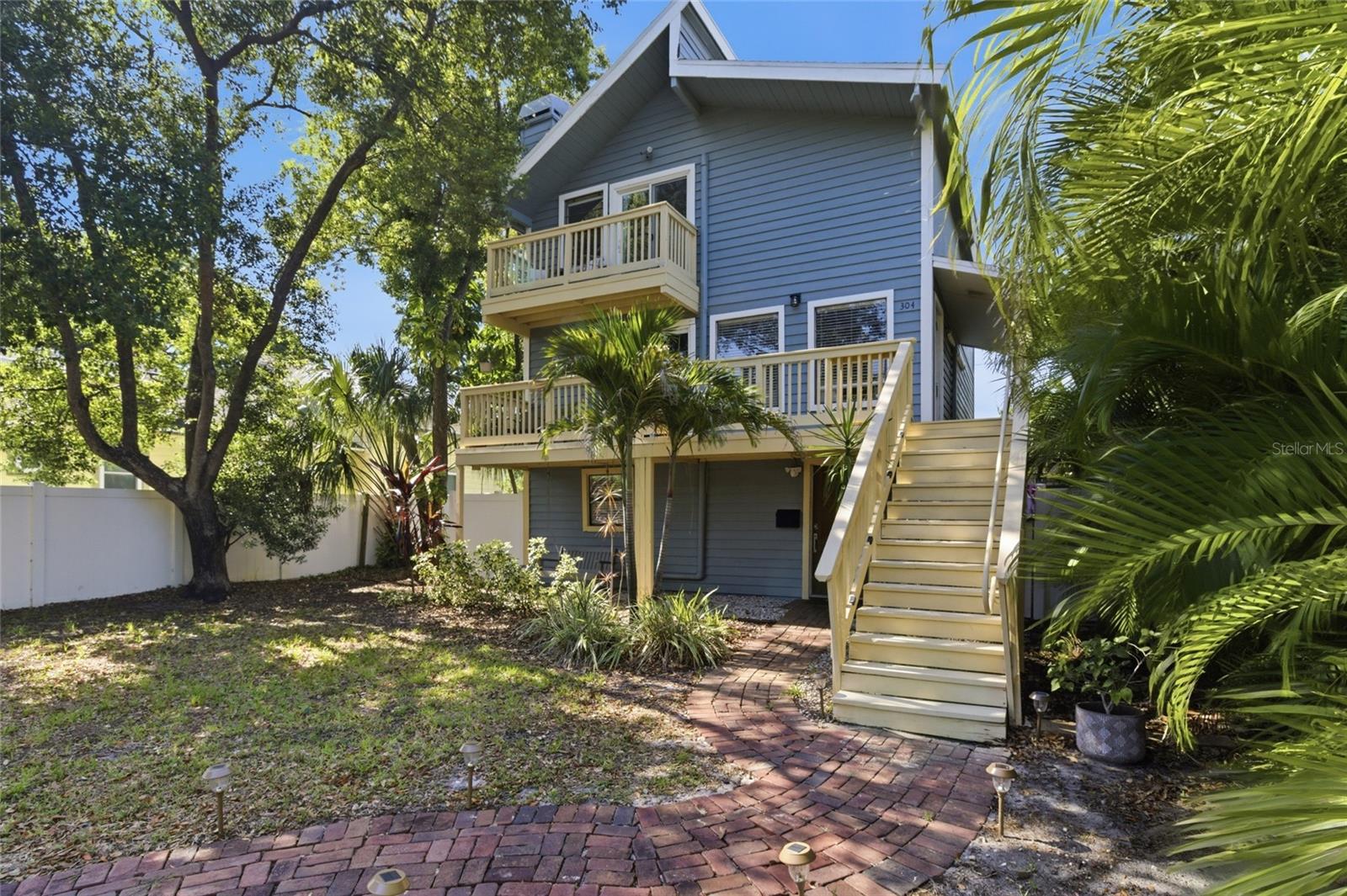 304 16th Avenue, FL