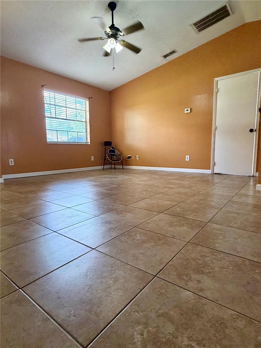 348 Cornwallis Court, FL