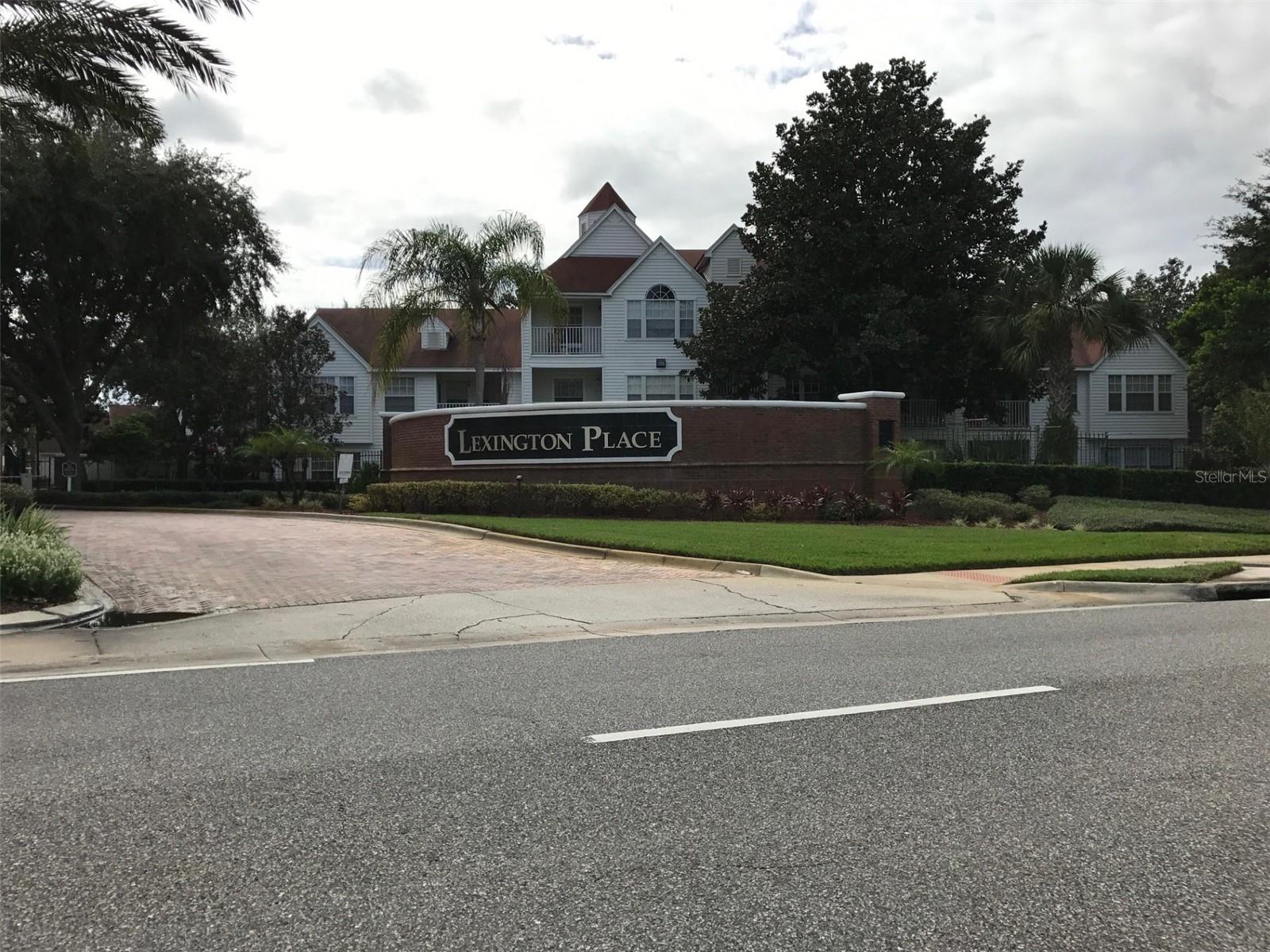 11562 Westwood Boulevard, FL