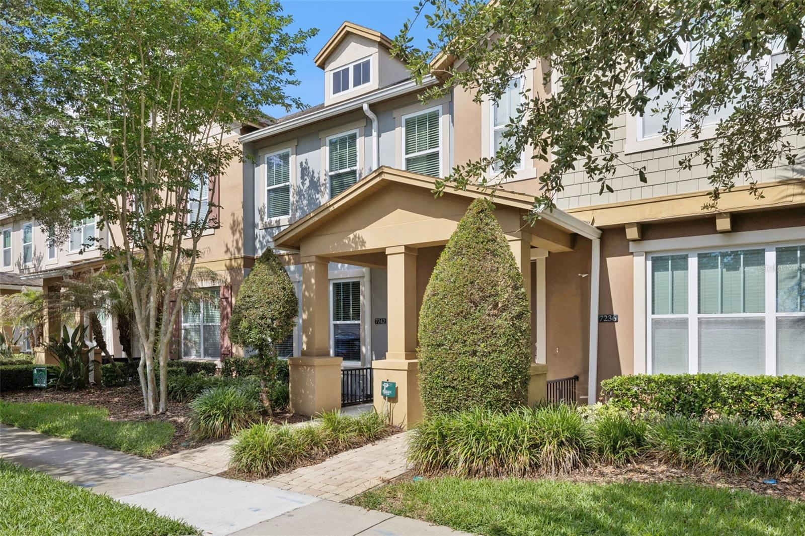 7242 Serenity Bend, FL