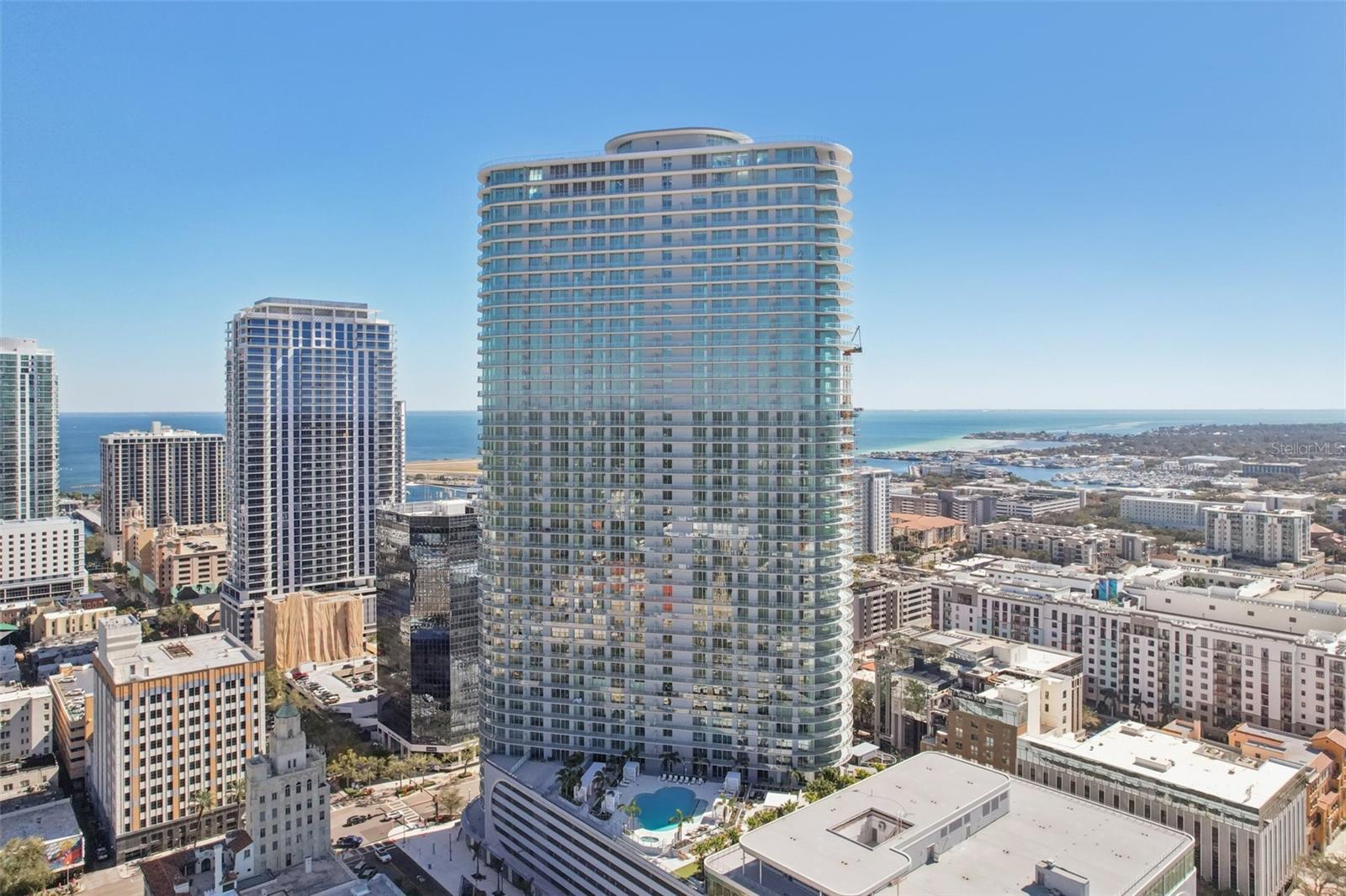 400 Central Avenue, FL
