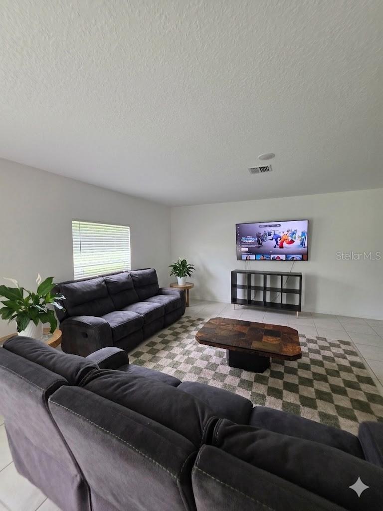 216 Citrine Loop, FL