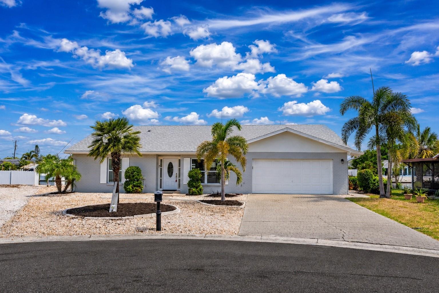 805 Leisey Circle, FL