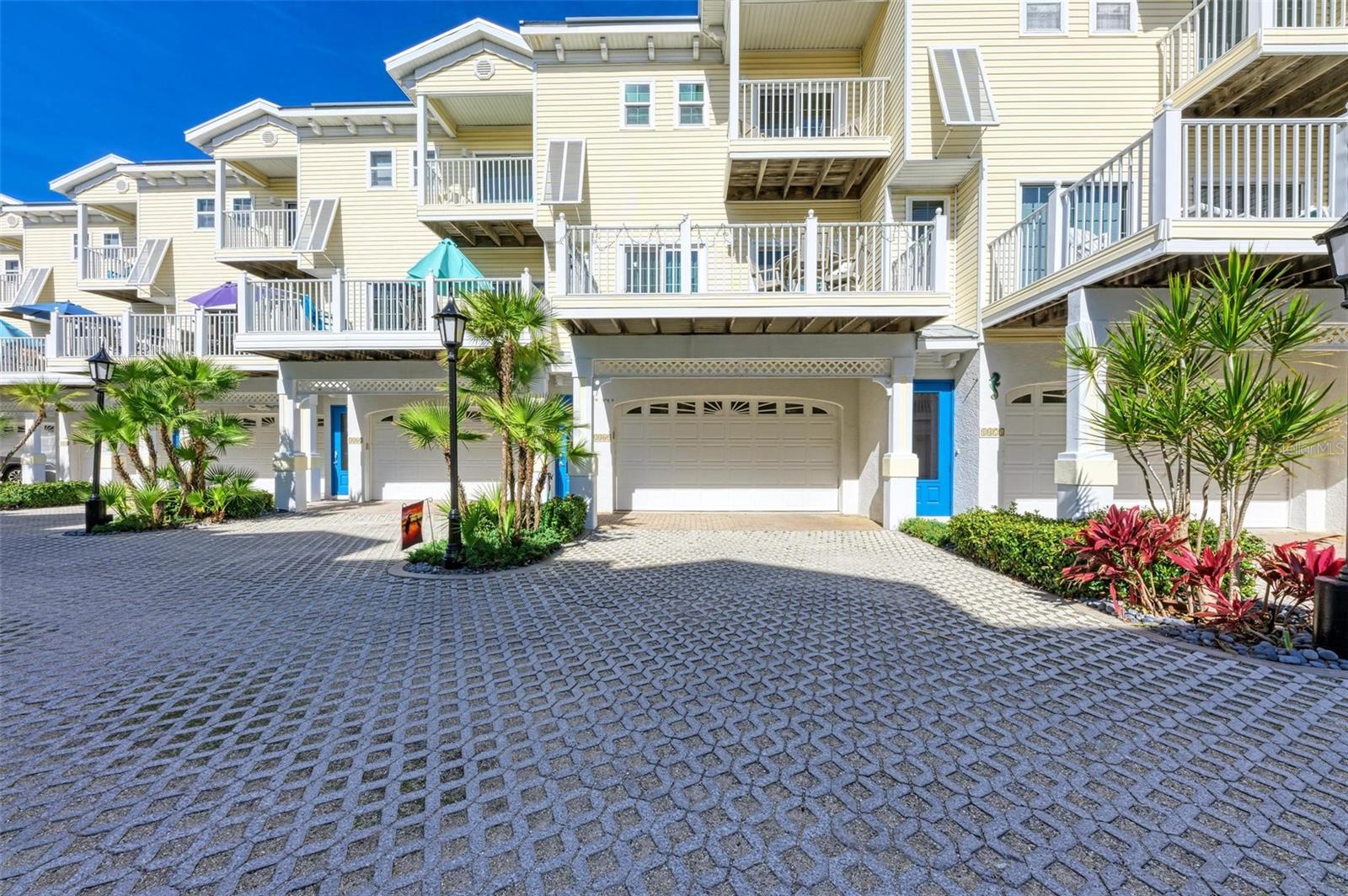1469 Gulf Drive, FL
