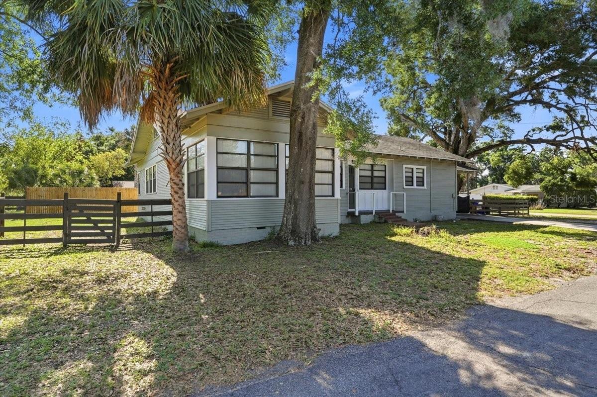 1950 Richmond Road, FL