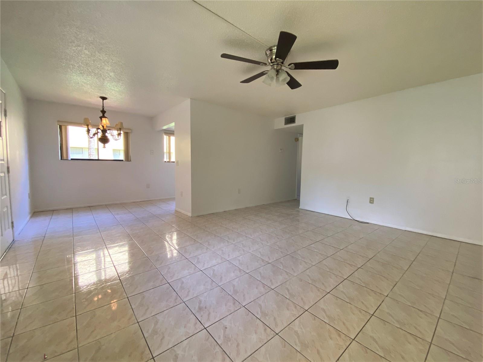 2713 Oak Park Way, FL