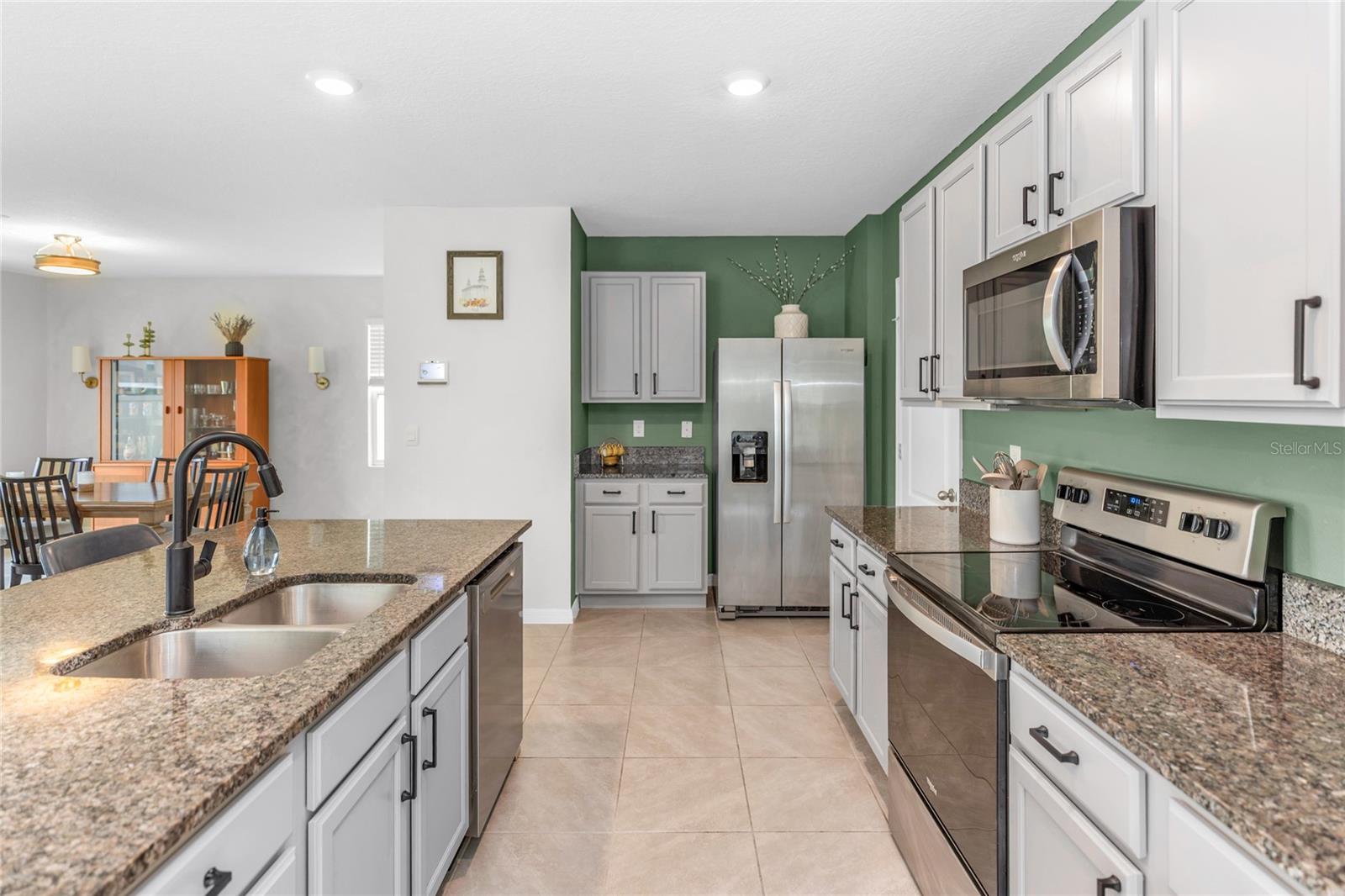 3758 Sungrove Circle, FL