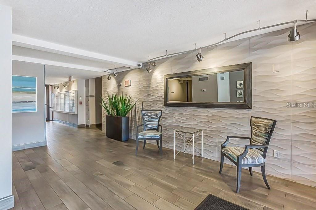 51 Island Way, FL