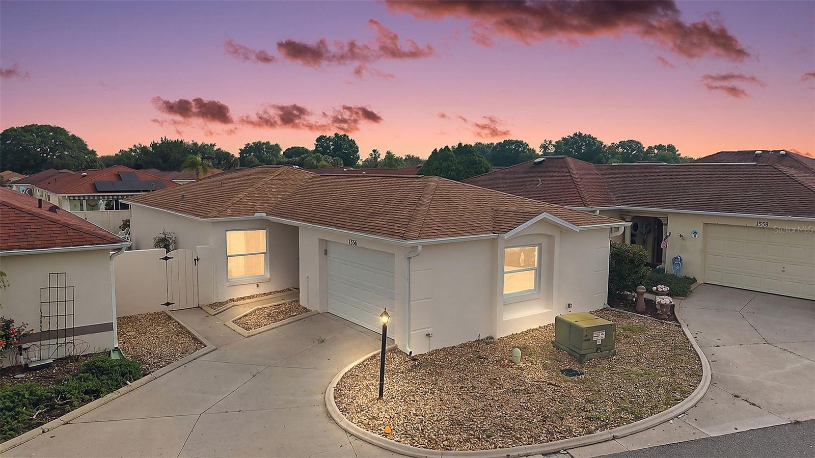 1336 Lajolla Cir, FL