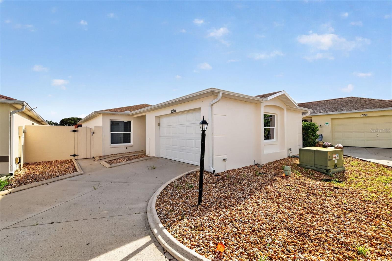 1336 Lajolla Cir, FL