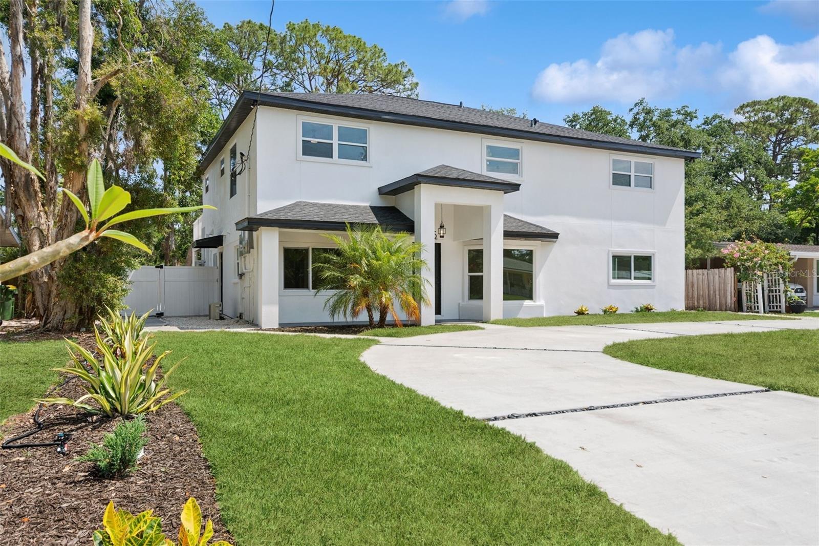 2655 Bay Street, FL