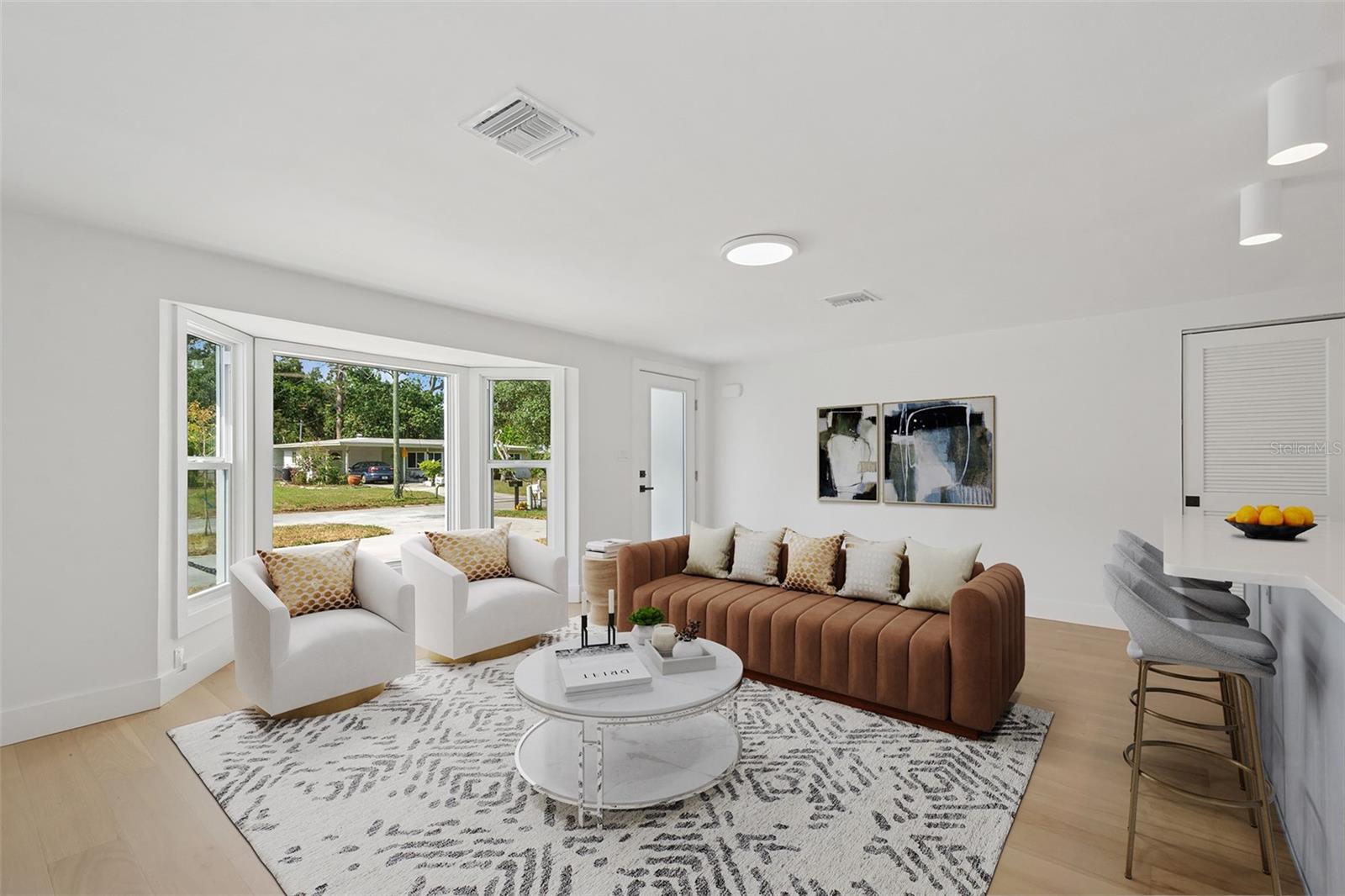 2655 Bay Street, FL