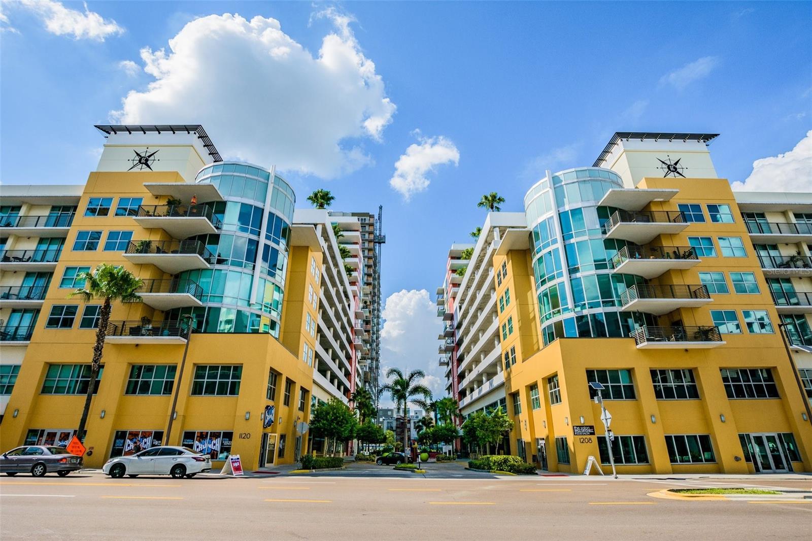 TAMPA, FL
