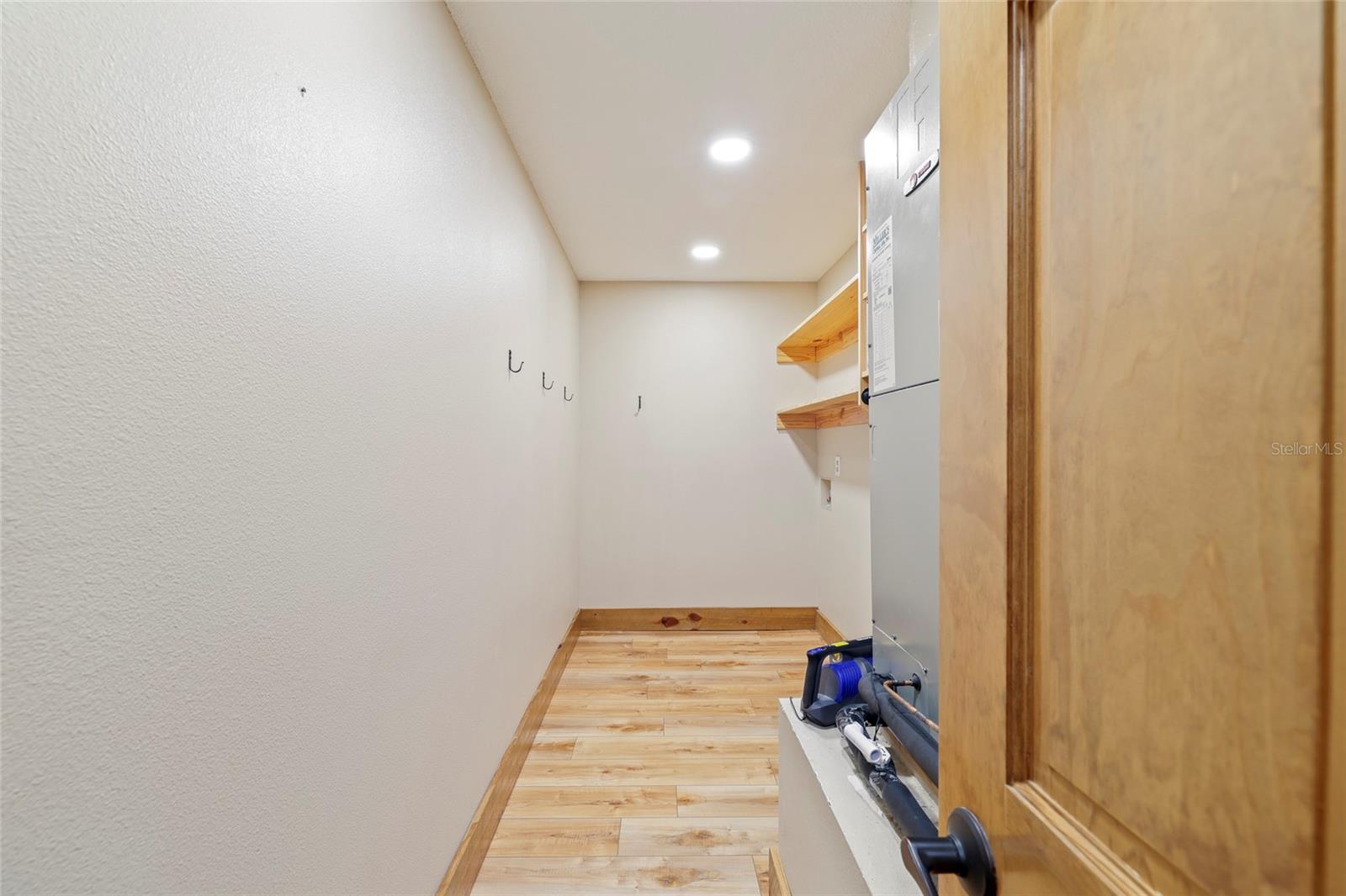 503 Bear Road Road, FL