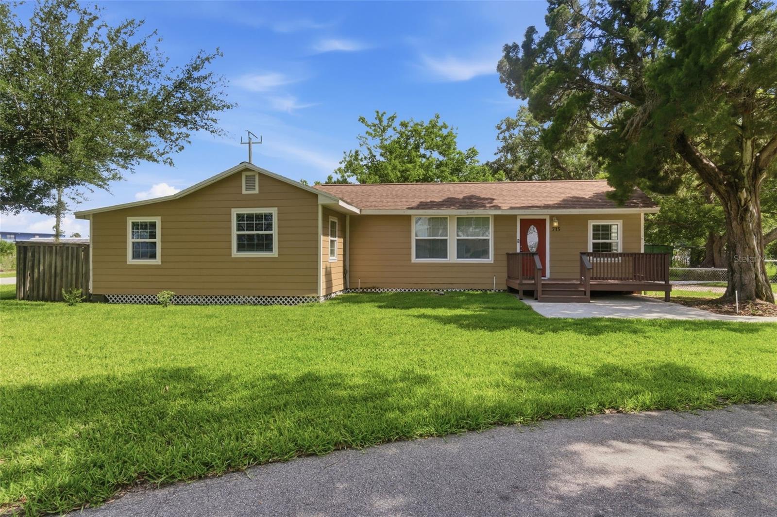 715 Wylly Avenue, FL