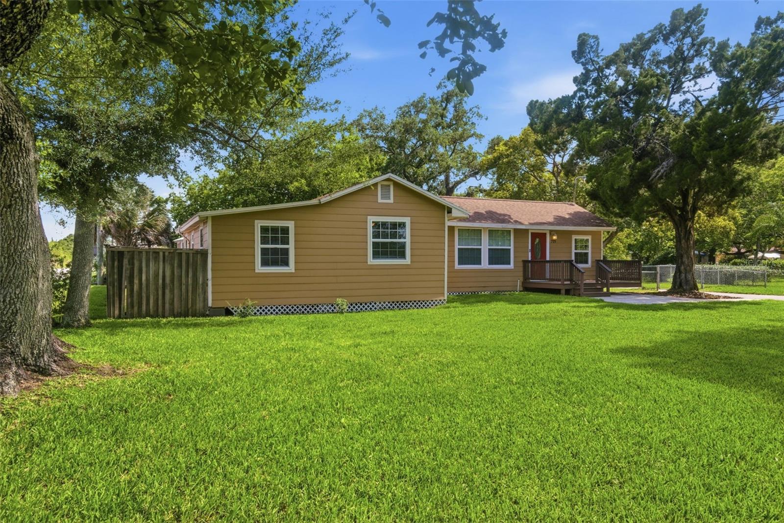 715 Wylly Avenue, FL