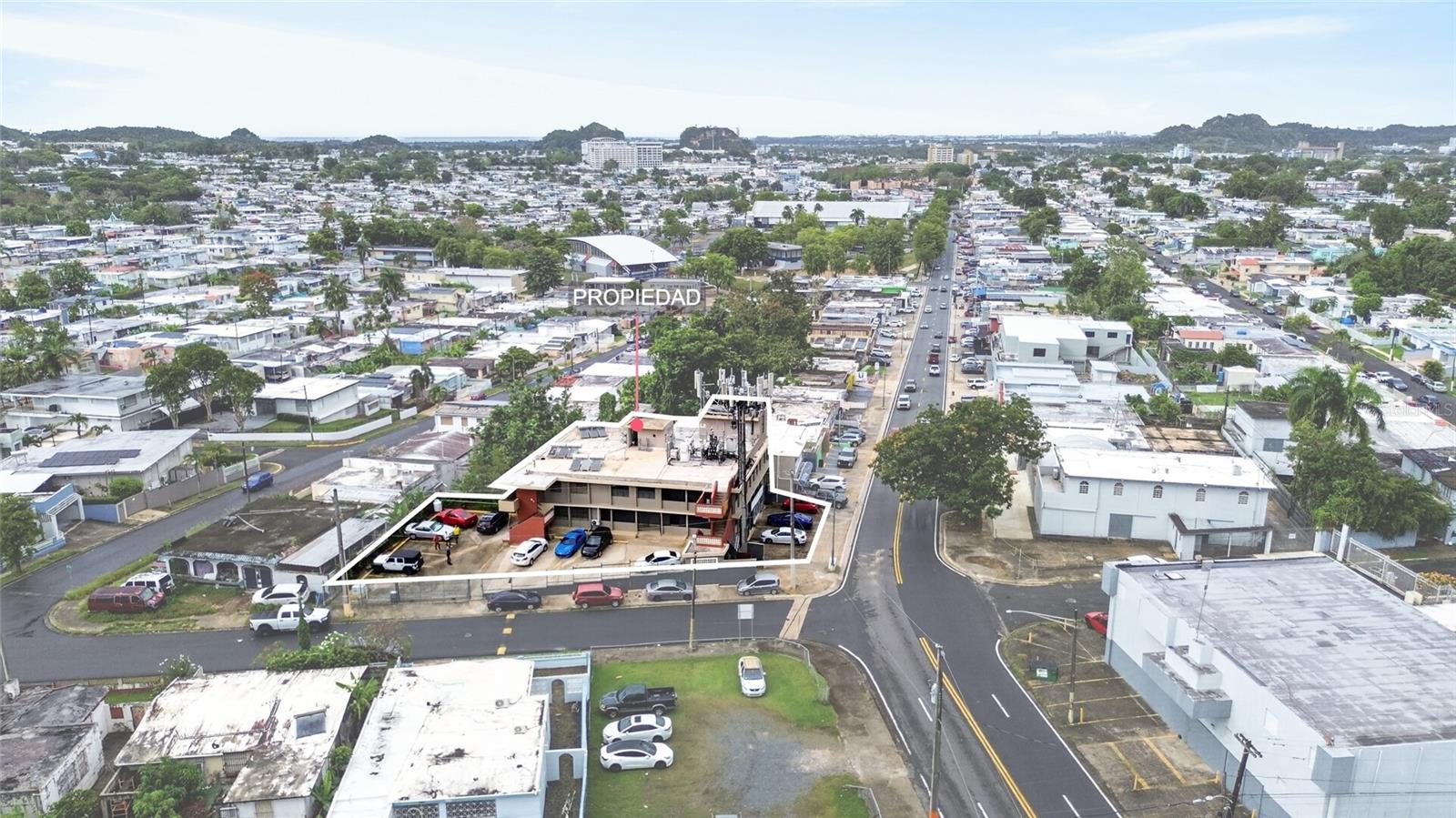 1 Hnas Davila, Betances Esq A D, PR