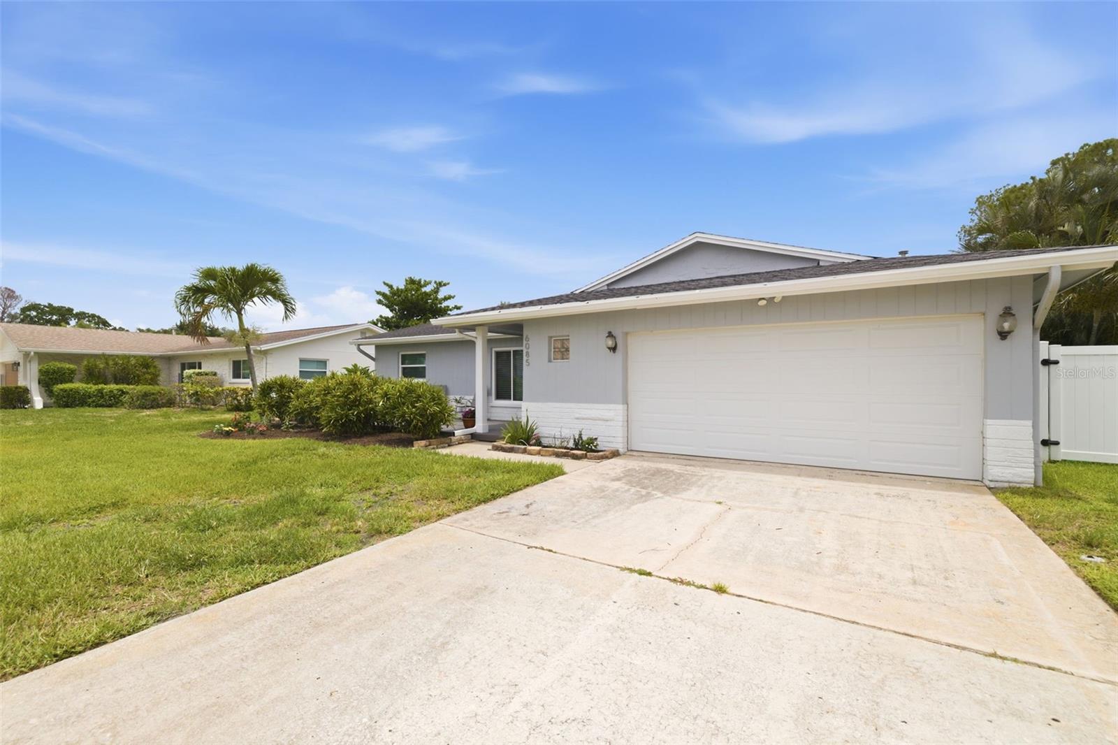 6085 Tanglewood Drive, FL