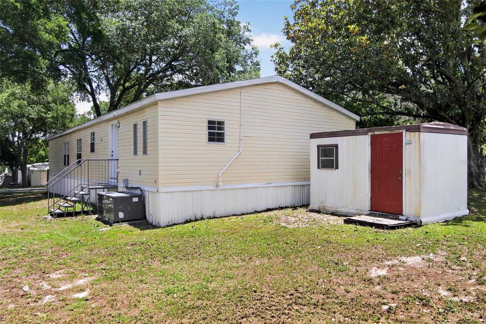 102 Third Street, FL