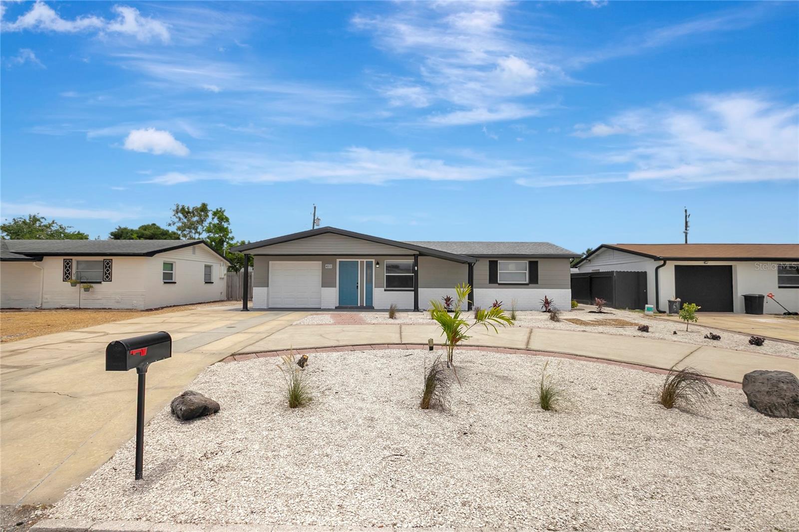 4031 Chesswood Drive, FL