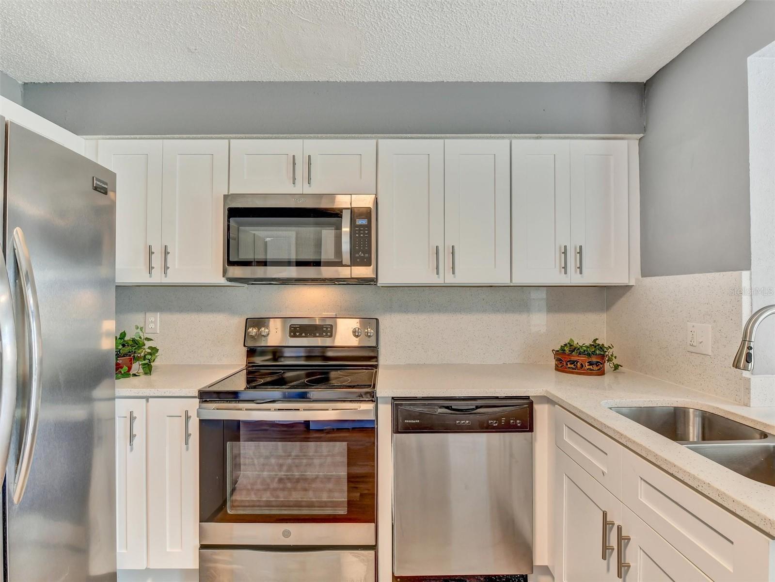 7138 Oakwood Drive, FL
