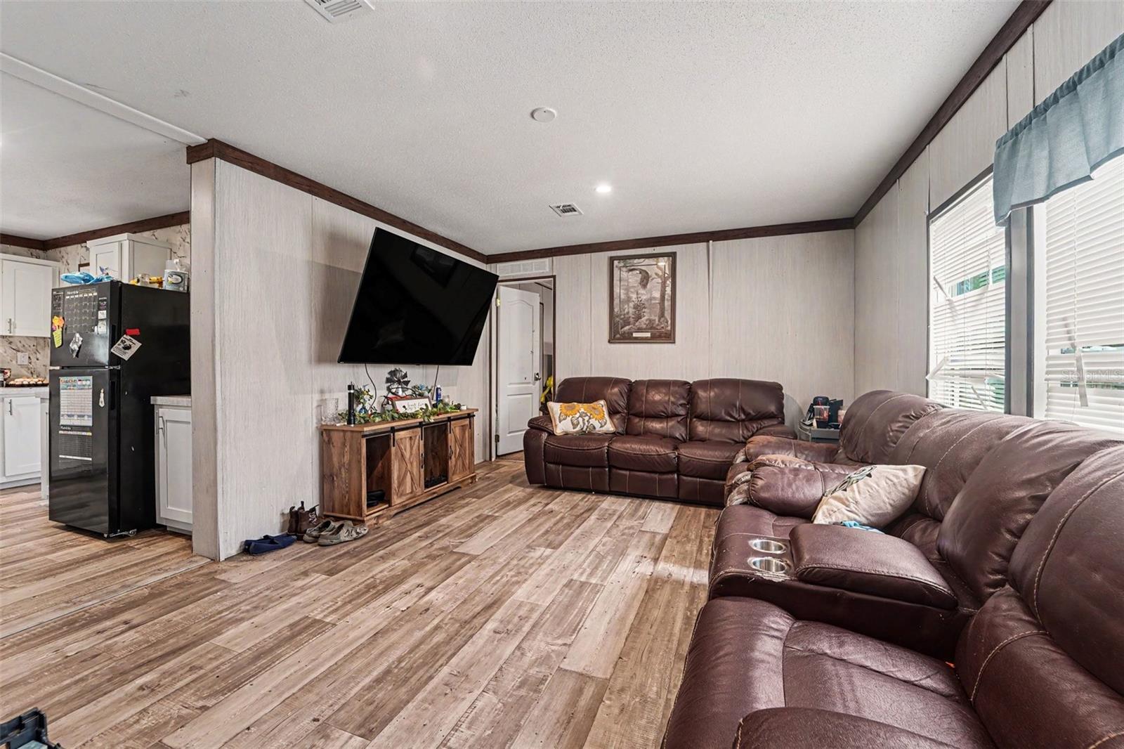 17538 Evelyn Ct, FL
