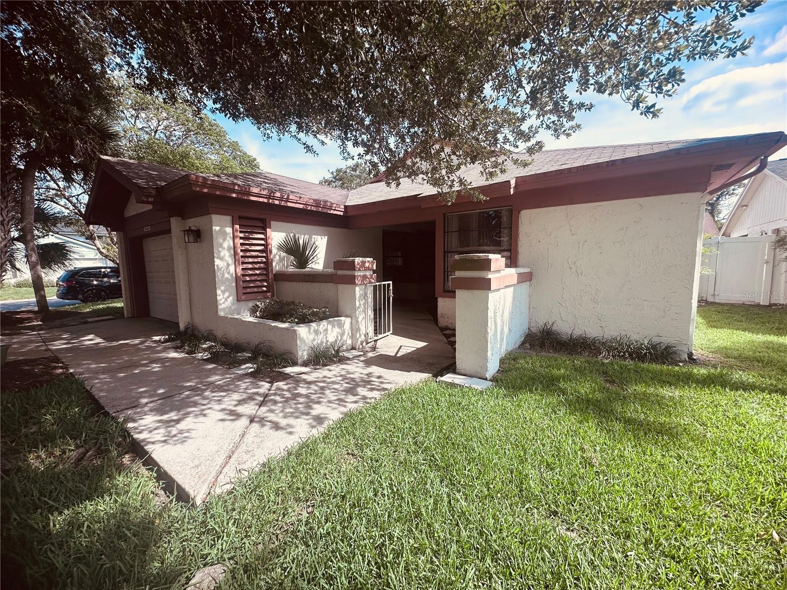 6256 Gardenview Court, FL