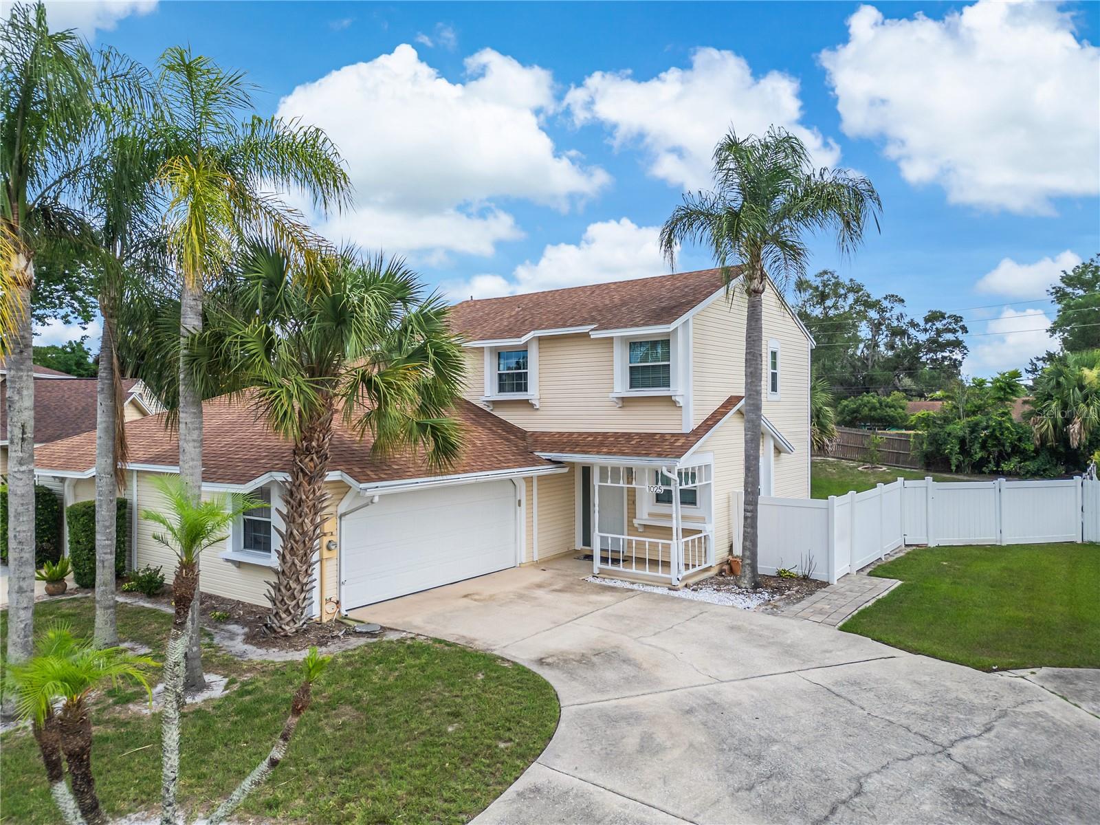 1025 Wentworth Court, FL