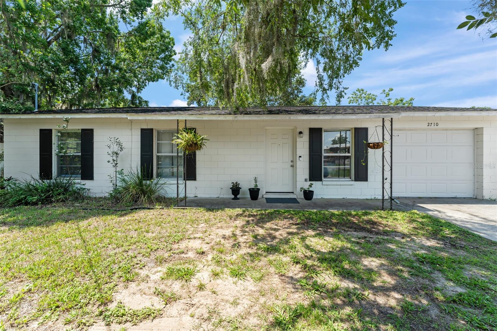 2710 County Road 44, FL