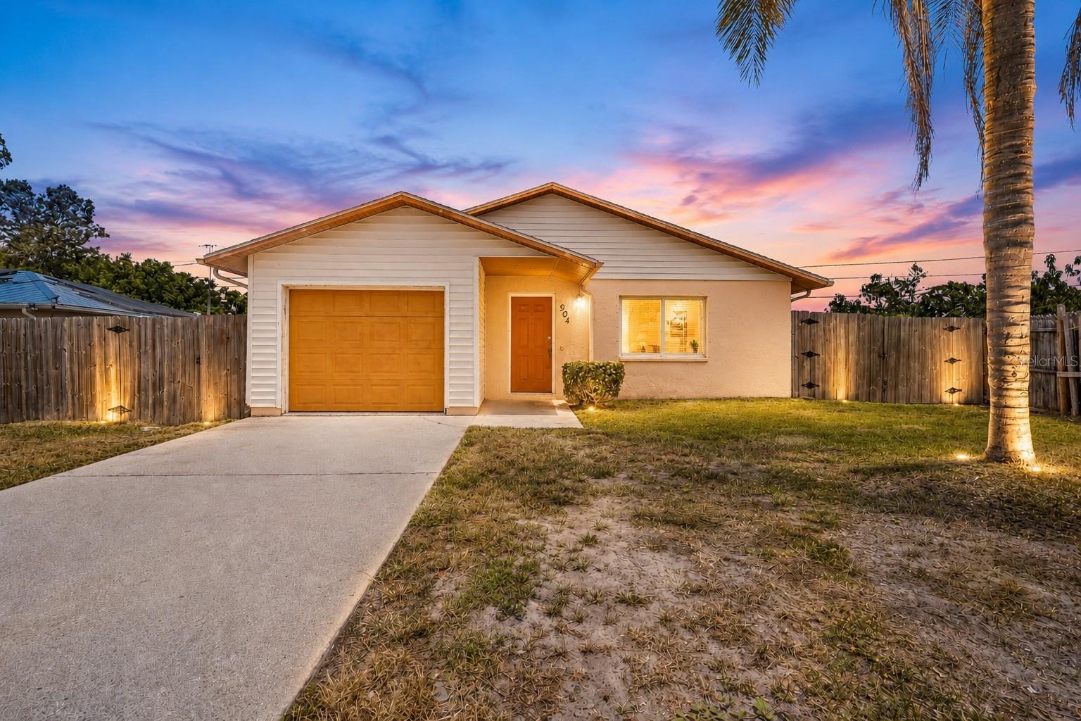 904 16th Street, FL