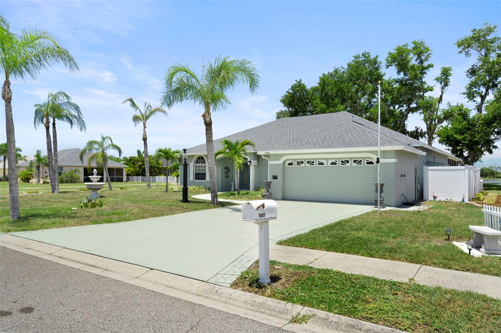9001 69th Avenue, FL