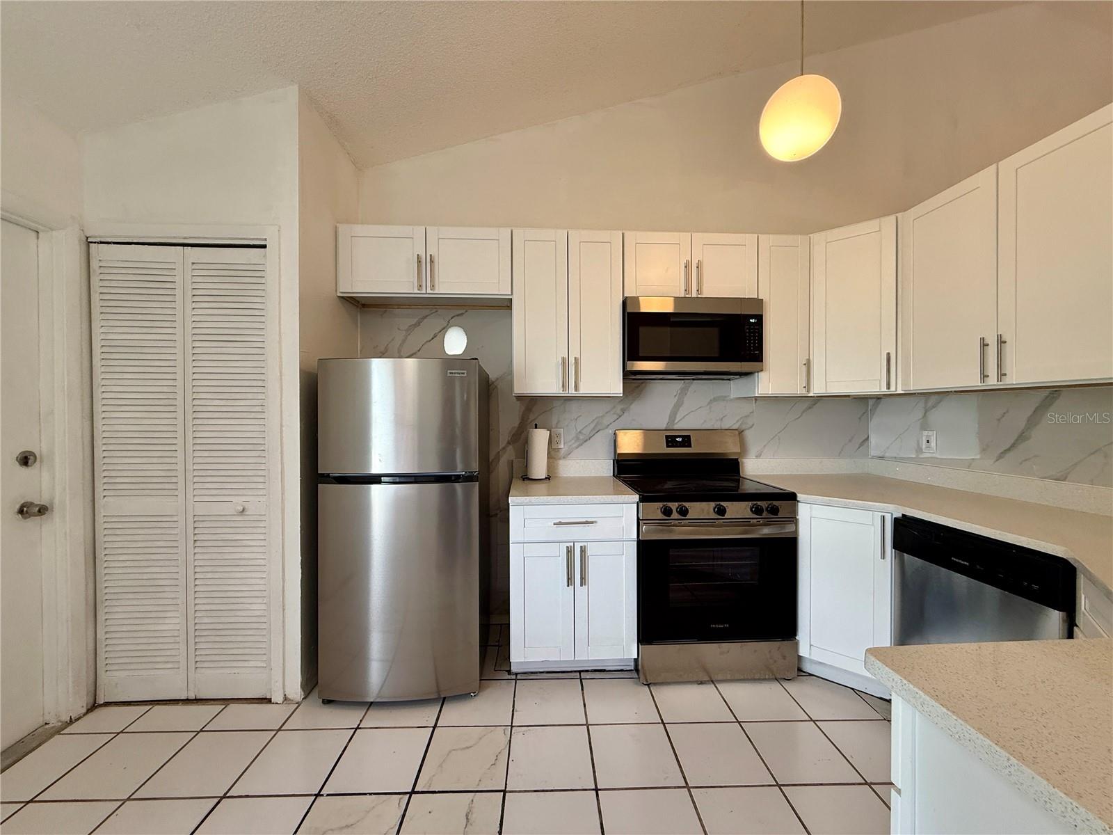 6521 Garden Spring Court, FL