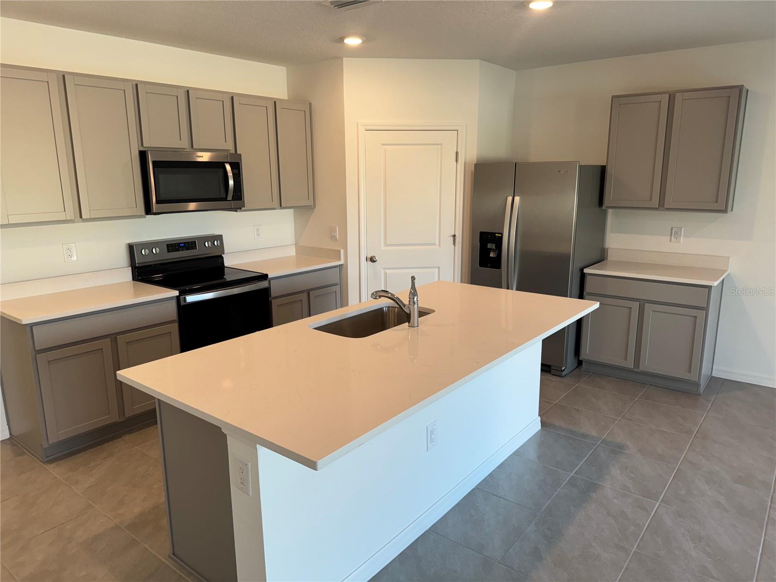 7232 Broad River Avenue, FL