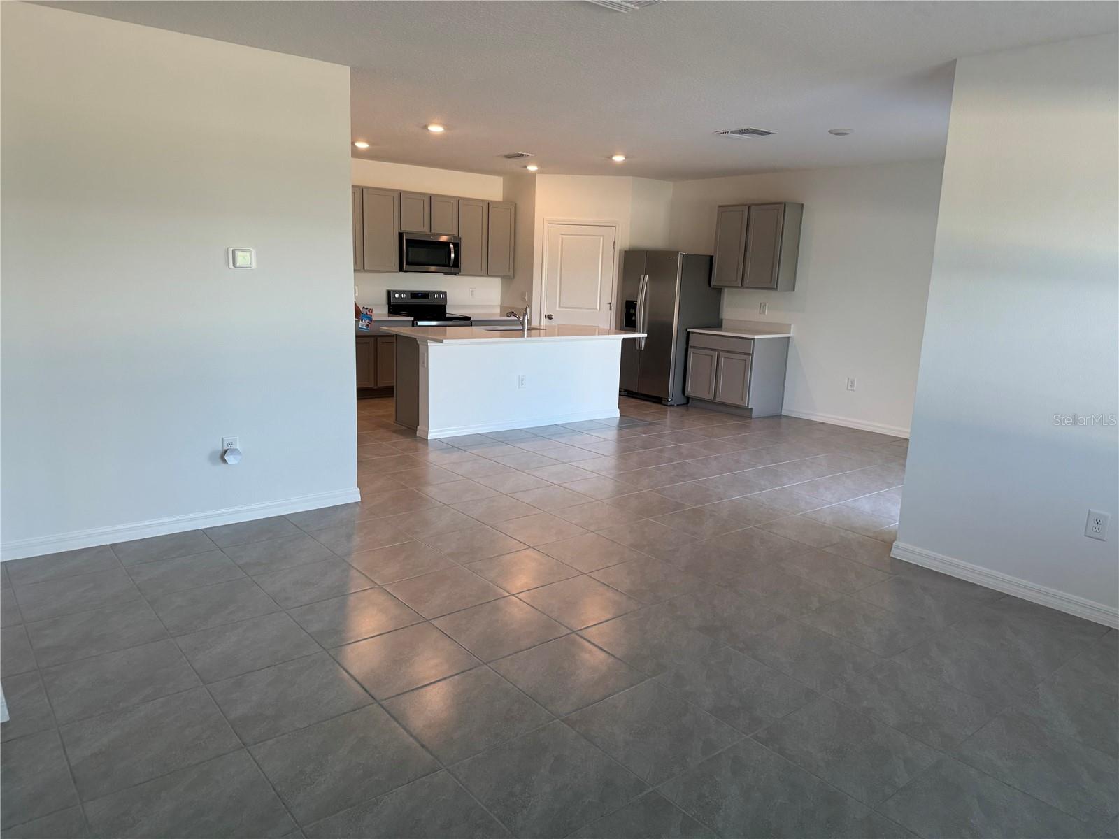 7232 Broad River Avenue, FL