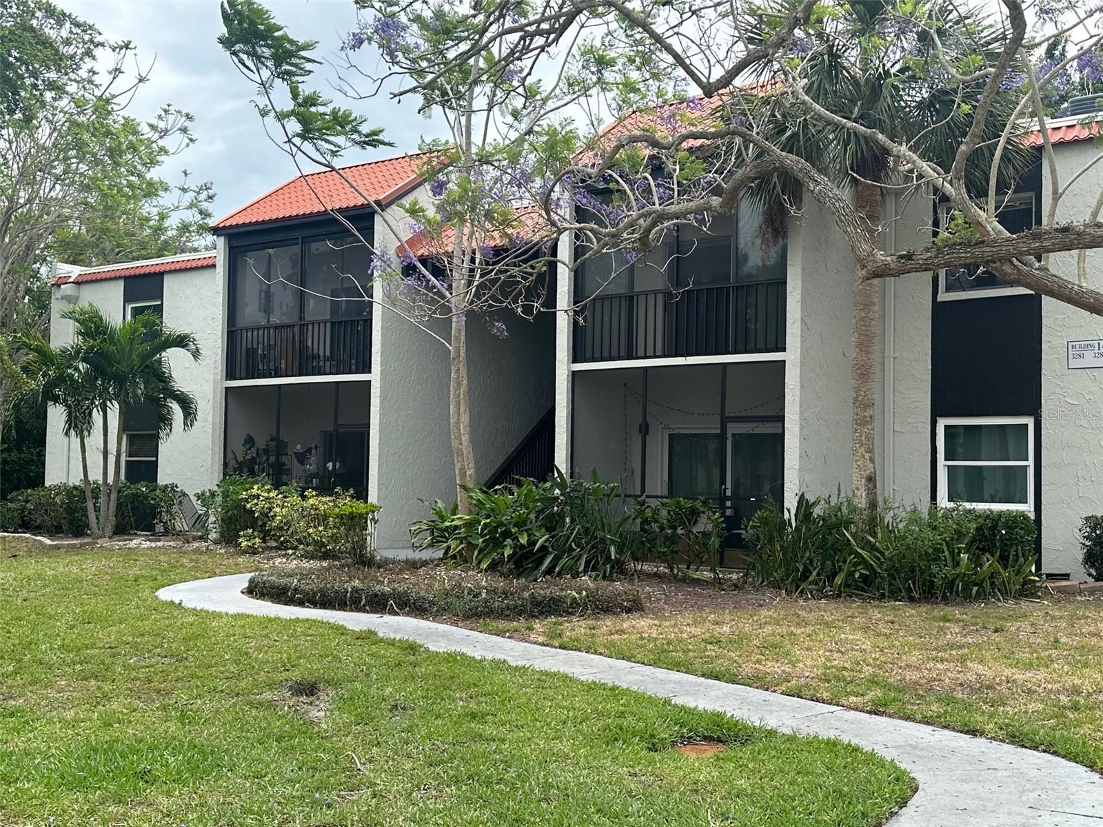 SARASOTA, FL