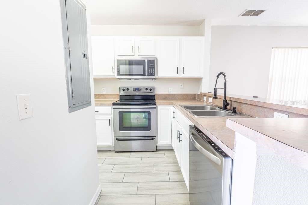 141 Jones Lane, FL