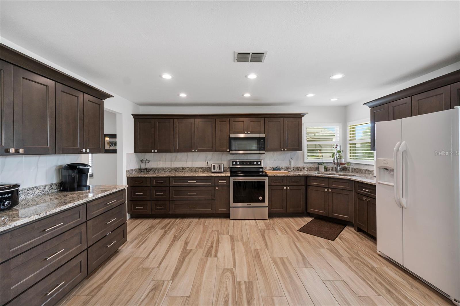 1957 Prairie Dunes Circle, FL