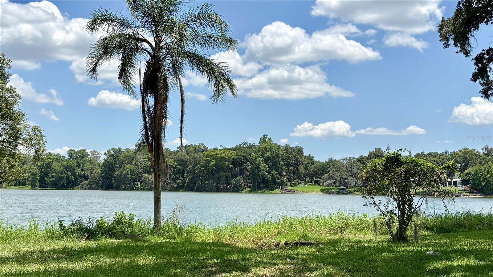 1532 Lake Shore Drive, FL