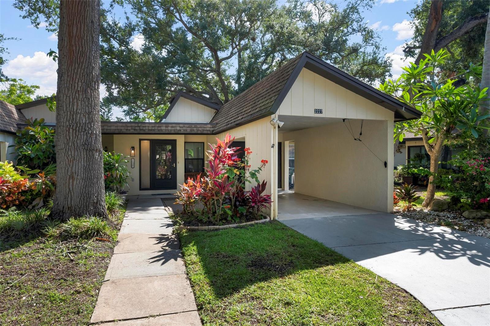2227 Circlewood Drive, FL