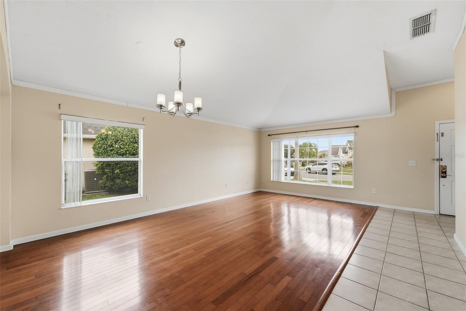 2819 Maguire Drive, FL