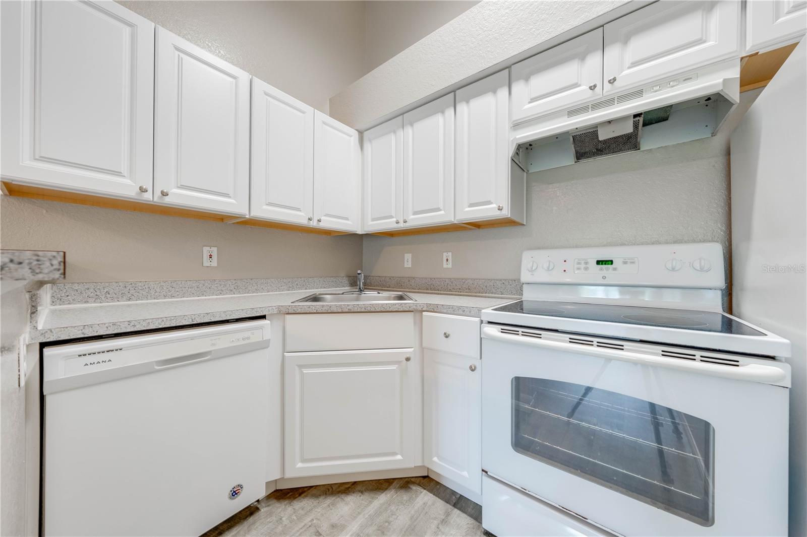 2210 Yankee Place, FL