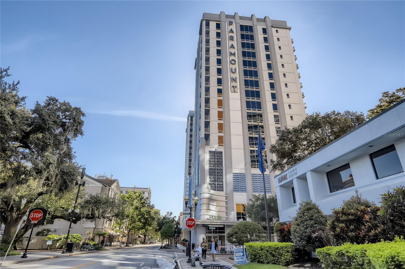 415 Pine Street, FL