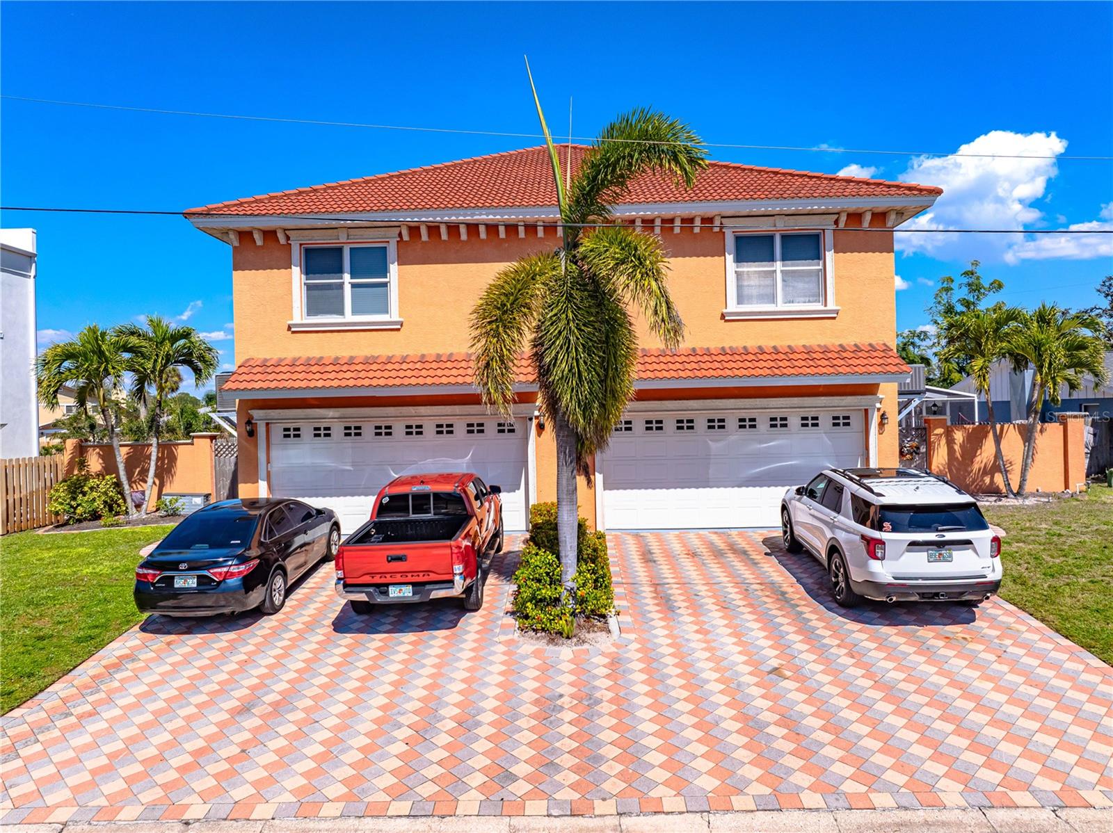 2119 & 2125 Montclair Drive, FL