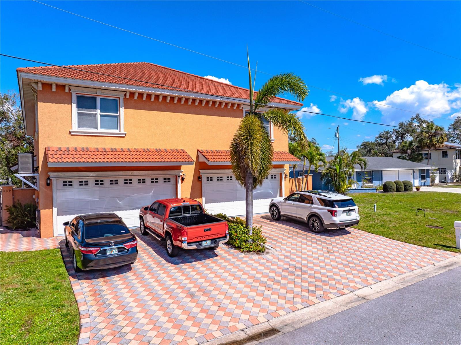 2119 & 2125 Montclair Drive, FL
