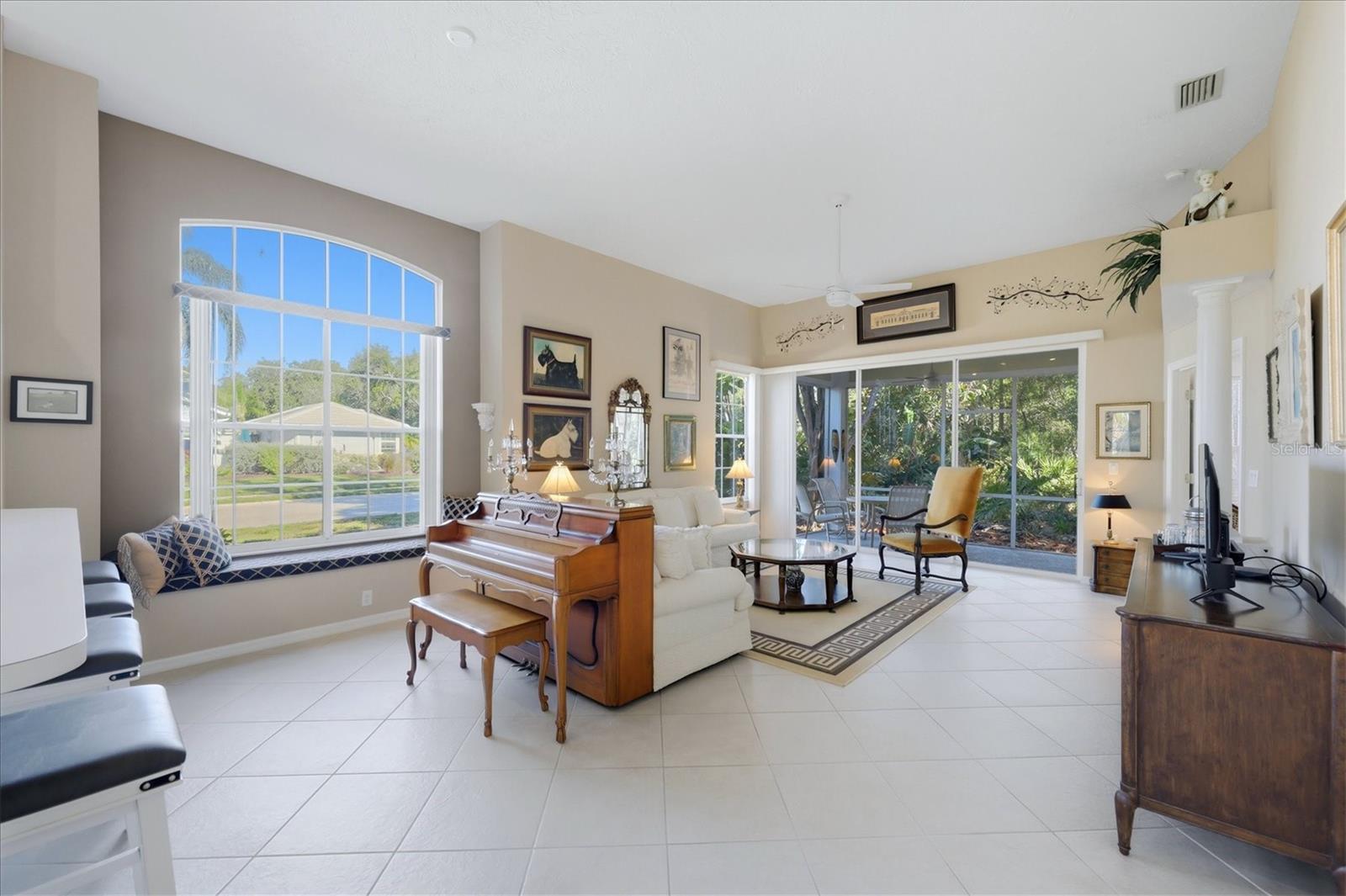 7630 Whitebridge Glen, FL