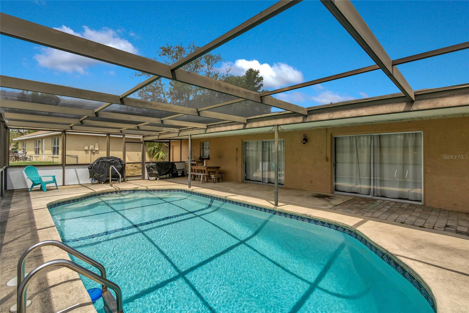 5262 Woodridge Lane, FL