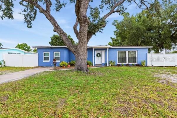4601 Emerald Avenue, FL